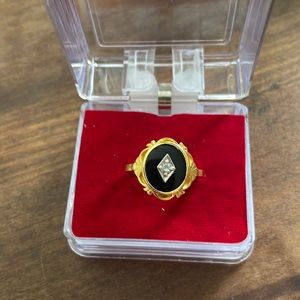 Vintage inspired Victorian Onyx ring